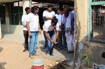 Yamaleela 2 Movie Team Swachh Bharath Program at Niloufer Hospital